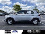 Used 2022 Hyundai Venue SE image 4