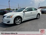 Used 2013 Nissan Altima 2.5 SL w/ Technology Pkg image 2
