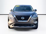 Used 2021 Nissan Rogue SV image 2