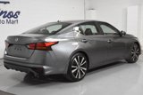 Used 2022 Nissan Altima 2.5 SR image 2
