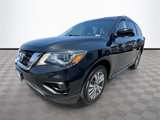 Used 2018 Nissan Pathfinder SV image 3