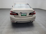 Used 2017 Honda Accord LX image 6