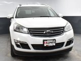 Used 2017 Chevrolet Traverse LT w/ Style and Technology Package image 2