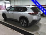 Used 2022 Nissan Rogue SV image 5