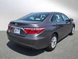 Used 2017 Toyota Camry LE image 5