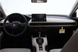New 2025 Honda HR-V LX image 5