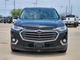 Used 2018 Chevrolet Traverse LT image 2