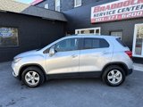 Used 2019 Chevrolet Trax LT w/ LT Convenience Package image 2