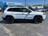 Used 2023 Jeep Cherokee Altitude Lux image 2