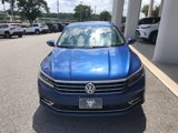 Used 2017 Volkswagen Passat 1.8T SEL Premium image 3