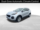 Used 2018 Kia Sportage LX w/ LX Popular Package image 4