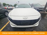 Used 2023 Hyundai Elantra SEL image 2