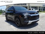 Used 2022 Chevrolet TrailBlazer LT image 2