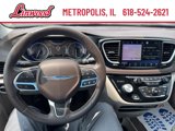 Used 2021 Chrysler Pacifica Touring-L w/ Premium & Safety Sphere Group image 2