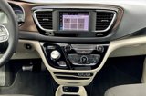 Used 2022 Chrysler Voyager LX image 6