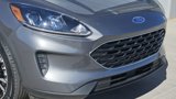 Used 2022 Ford Escape SE w/ SE Sport Appearance Package image 3