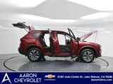 Used 2022 Nissan Rogue SV image 3