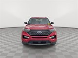 Used 2022 Ford Explorer XLT w/ Equipment Group 202A image 3