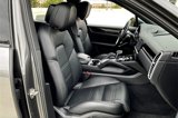 Used 2020 Porsche Cayenne image 6