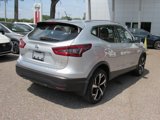 Used 2022 Nissan Rogue Sport SL image 3