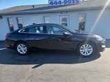 Used 2023 Chevrolet Malibu LT image 2