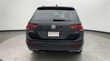 Used 2019 Volkswagen Tiguan SE image 3