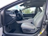 Used 2023 Toyota Camry SE image 5