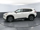 Used 2023 Nissan Rogue SV image 2