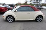 Used 2009 Volkswagen Beetle S image 6