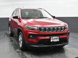New 2025 Jeep Compass Latitude image 4