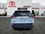 Used 2022 Toyota RAV4 LE image 2