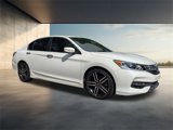Used 2016 Honda Accord Sport image 2