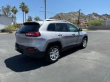 Used 2018 Jeep Cherokee Latitude Plus w/ Comfort/Convenience Group image 5