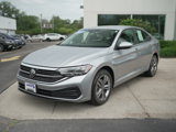 Used 2022 Volkswagen Jetta SE image 4