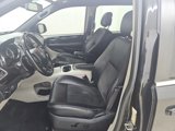 Used 2019 Dodge Grand Caravan SXT image 2