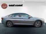 New 2025 Volkswagen Jetta SE image 4