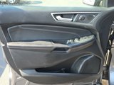 Used 2022 Ford Edge Titanium image 6