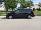 Used 2018 Dodge Grand Caravan SXT image 2
