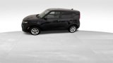 Used 2021 Kia Soul S image 2