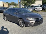 Used 2017 Toyota Camry SE image 2