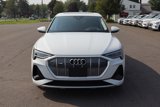 Used 2021 Audi e-tron Prestige w/ Prestige Package image 2