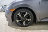 Used 2017 Honda Civic Touring image 4