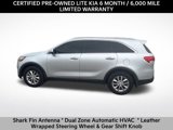 Used 2017 Kia Sorento LX w/ LX Convenience Package image 4