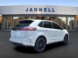 Used 2022 Ford Edge ST-Line w/ Class II Trailer Tow Package image 5