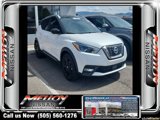 Used 2020 Nissan Kicks SR image 3