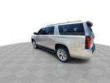 Used 2017 Chevrolet Suburban LT image 6
