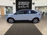 Used 2022 Ford Edge SE image 4