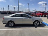 Used 2010 Ford Taurus SEL image 2