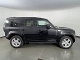 Used 2021 Land Rover Defender 110 X-Dynamic SE image 6