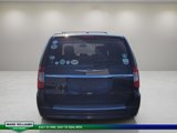 Used 2014 Chrysler Town & Country Touring image 2
